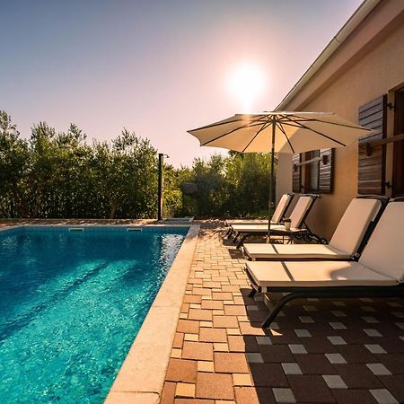 Apartman Nino Pola Esterno foto