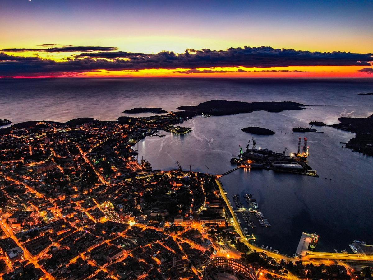 Apartman Nino Pola Esterno foto