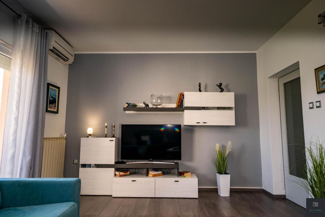 Apartman Nino Pola Esterno foto