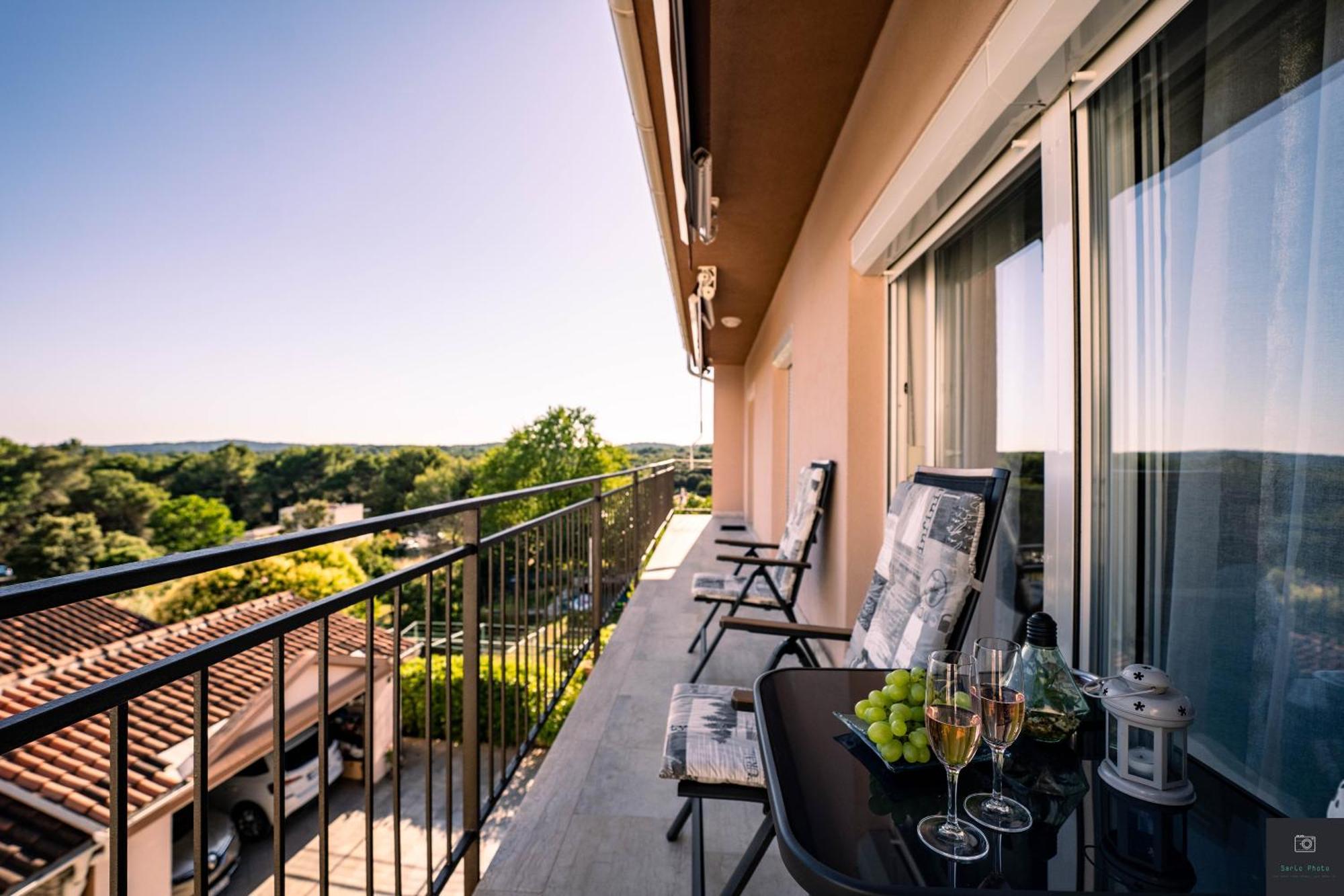 Apartman Nino Pola Esterno foto