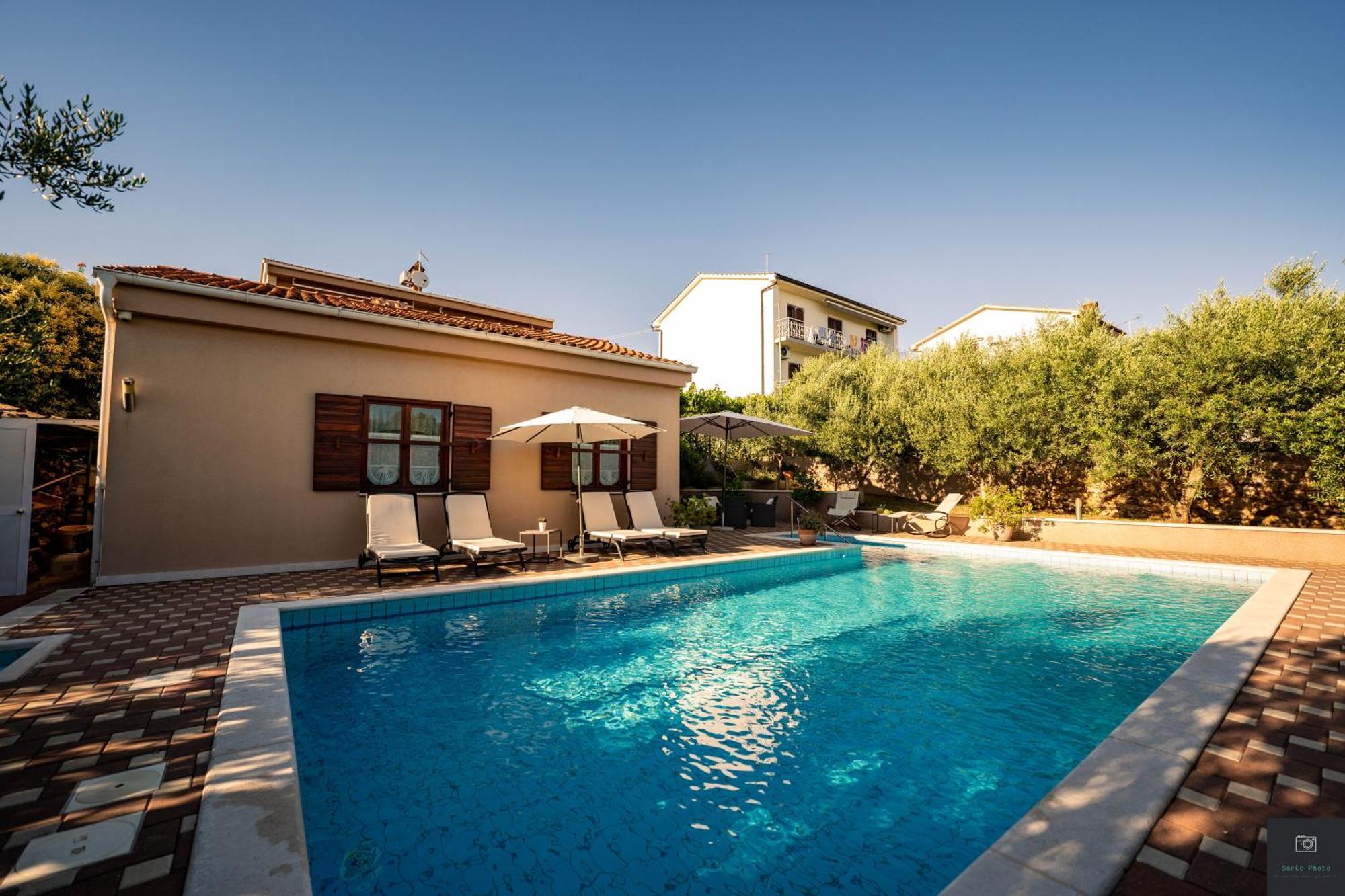 Apartman Nino Pola Esterno foto