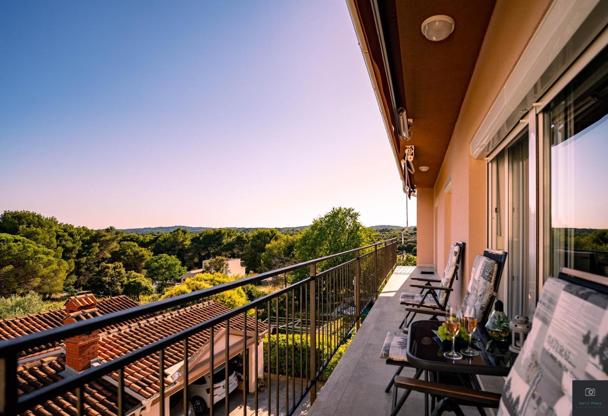 Apartman Nino Pola Esterno foto